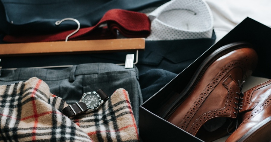clothes maketh the man